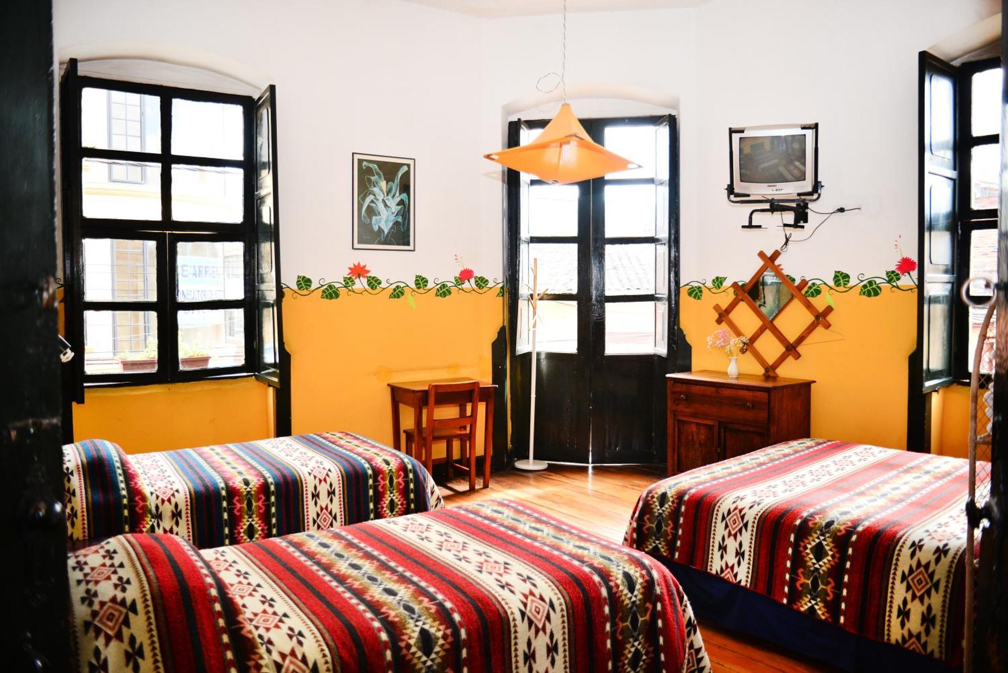 Hostal Riviera Sucre Отавало Номер фото