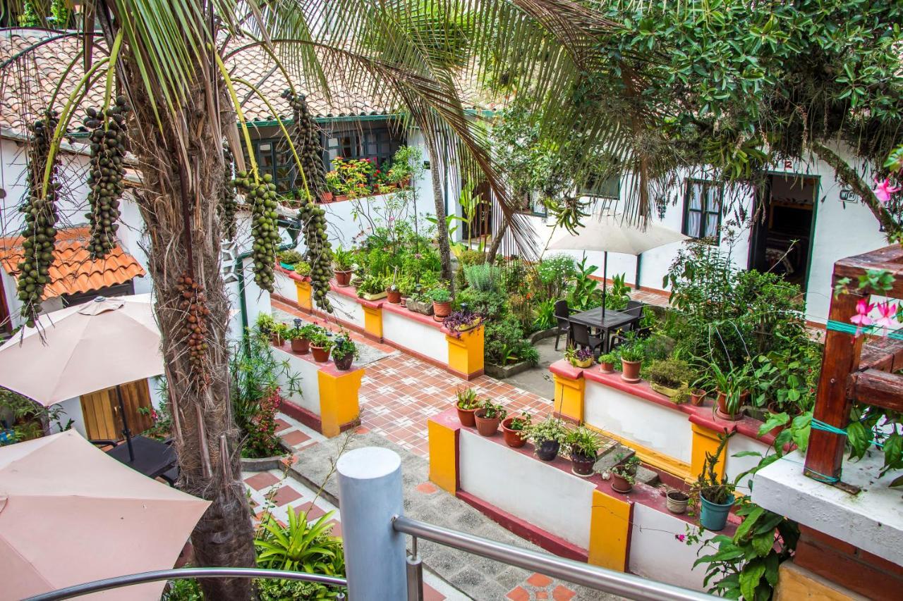 Hostal Riviera Sucre Отавало Экстерьер фото