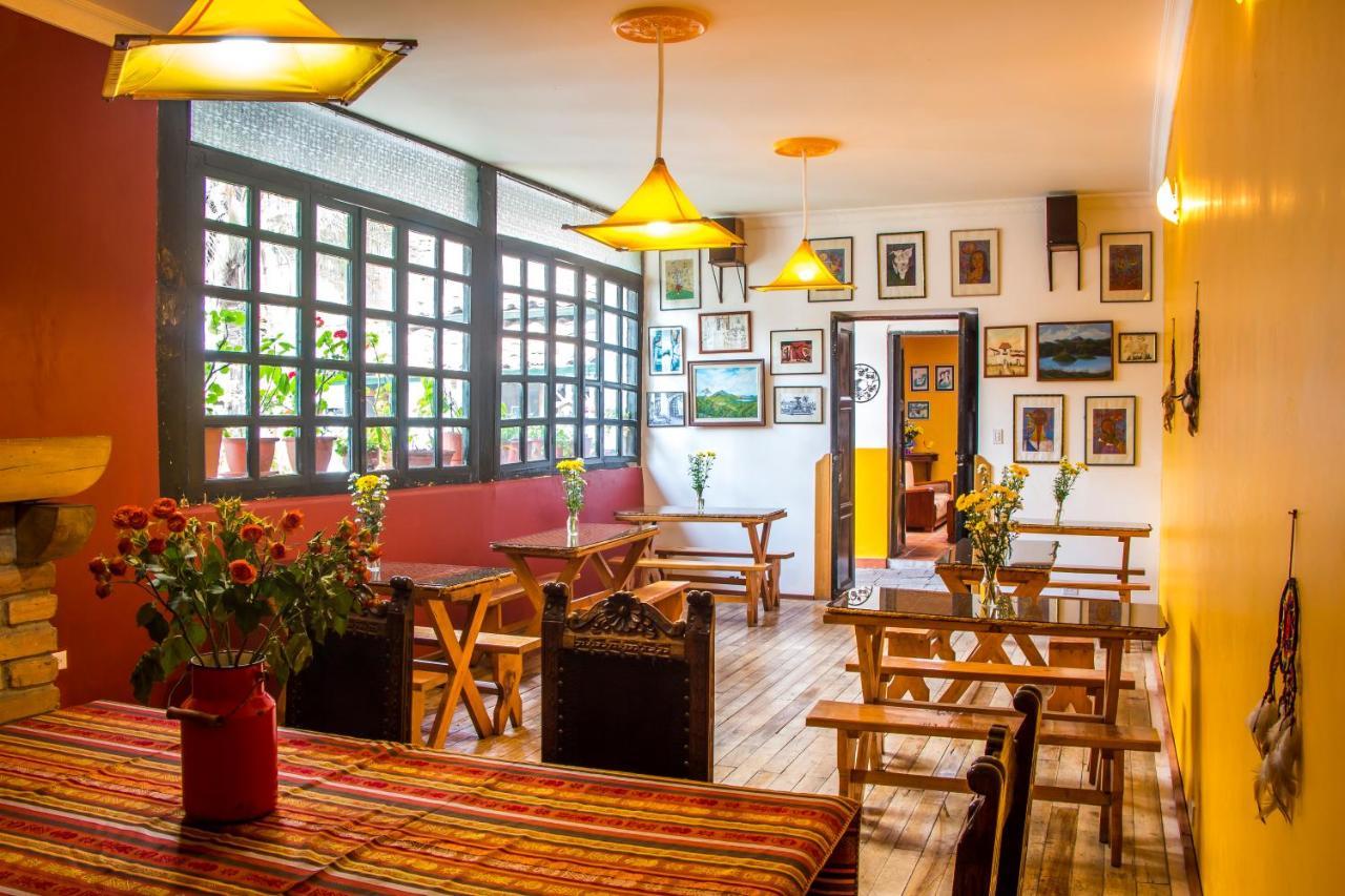Hostal Riviera Sucre Отавало Экстерьер фото